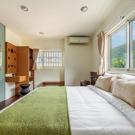 Sun Moon Lake Itathao Vacation Inn With Elevator Jücsi Kültér fotó