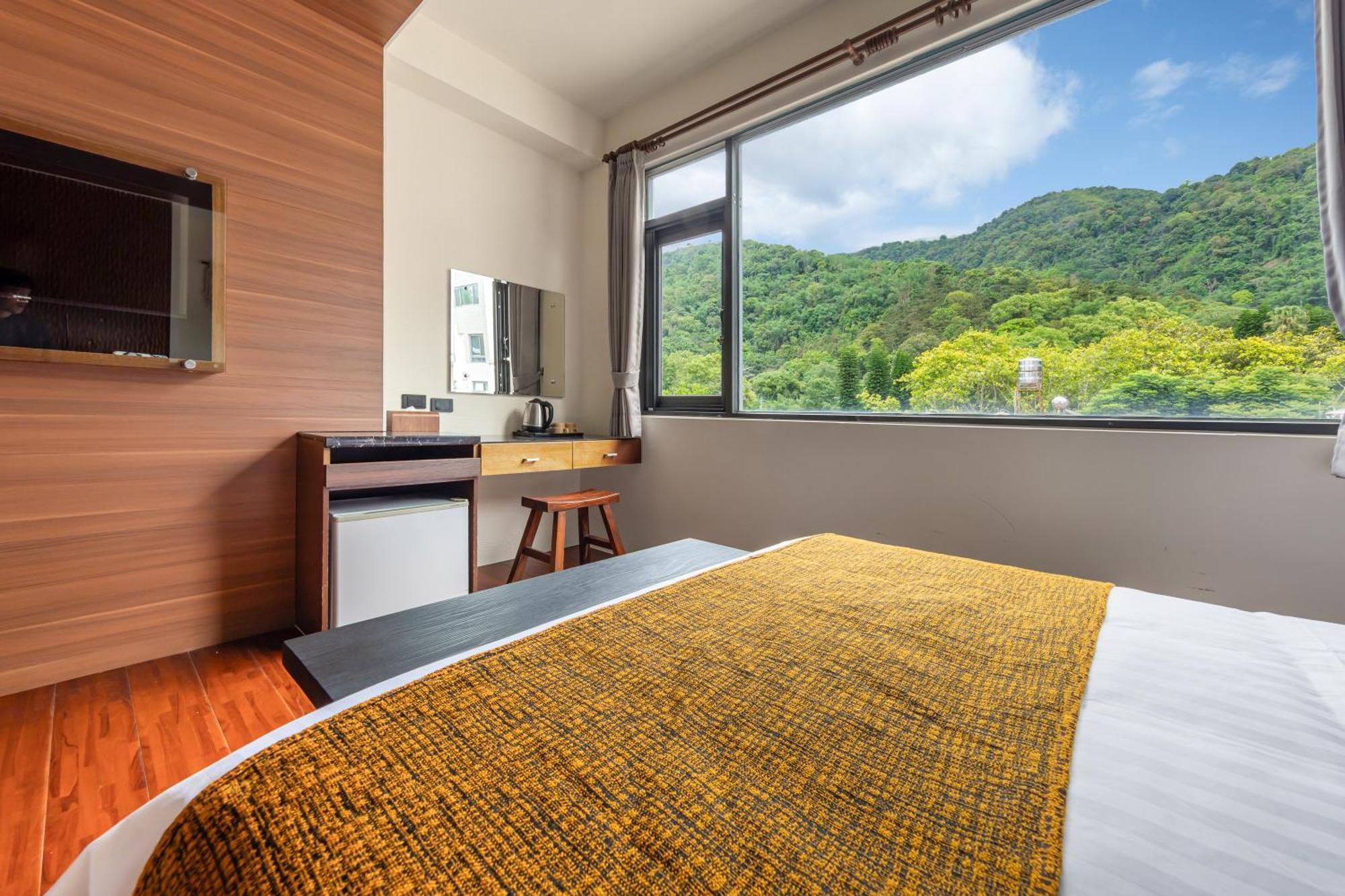 Sun Moon Lake Itathao Vacation Inn With Elevator Jücsi Kültér fotó